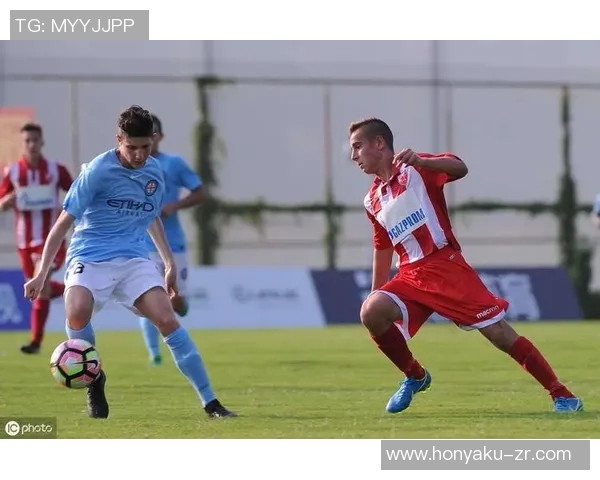 菲尔特与帕德博恩激战正酣谁能在这场对决中笑到最后