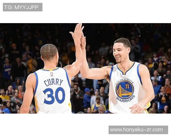 库里三分球总数突破四千大关再创历史新纪录成为第一人荣耀加身