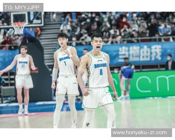 方硕的篮球之路:从青涩新秀到球队核心的成长历程与心路历程 方硕的篮球之路:从青涩新秀到球队核心的成长历程与心路历程