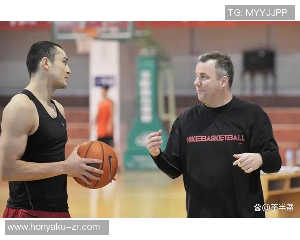 马尚布鲁克斯：从篮球场到人生舞台的精彩转型与奋斗故事